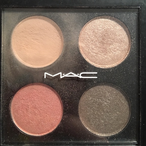 Mac LE Caviar Dreams Quad from Champale No box