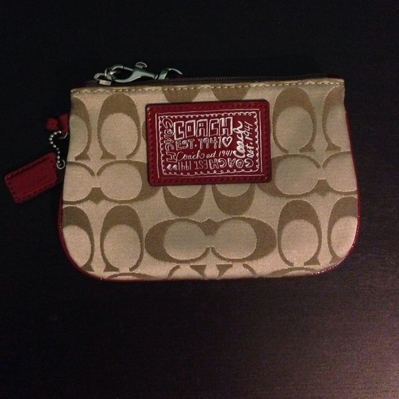 Coach Handbags - Coach Wristlet
