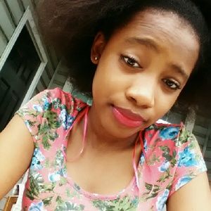 Meet your Posher, Aminata