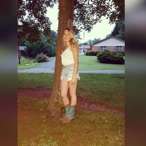 Meet your Posher, Janna