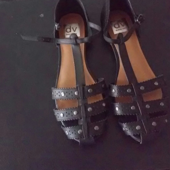 Selling new without tags. Worn once inside. - Picture 2 of 3