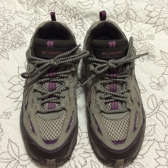 Columbia hiking shoes