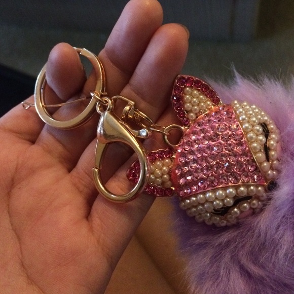 Pink/white/purple fuzzy fox keychain - Picture 3 of 4