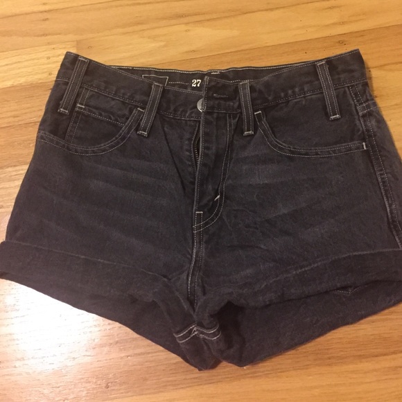 Levis high waisted shorts