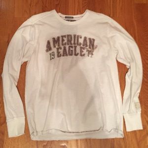 American Eagle long sleeve shirt