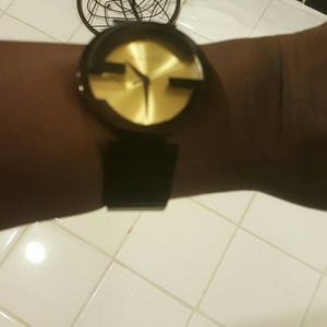 Meet your Posher, Vivian