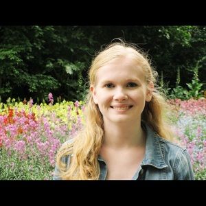 Meet your Posher, Erika