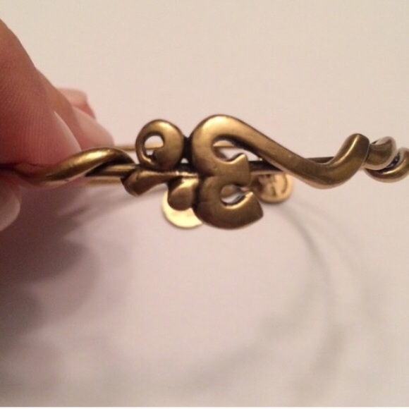 🎍NWT Alex and Ani om bracelet🎍 - Picture 3 of 4