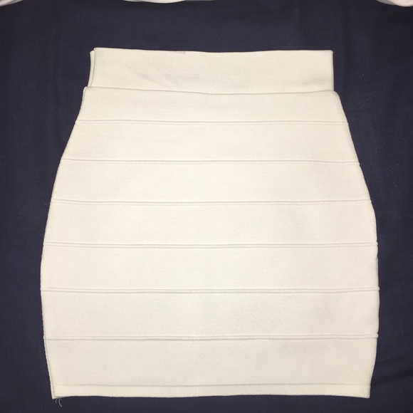 White bodycon mini skirt