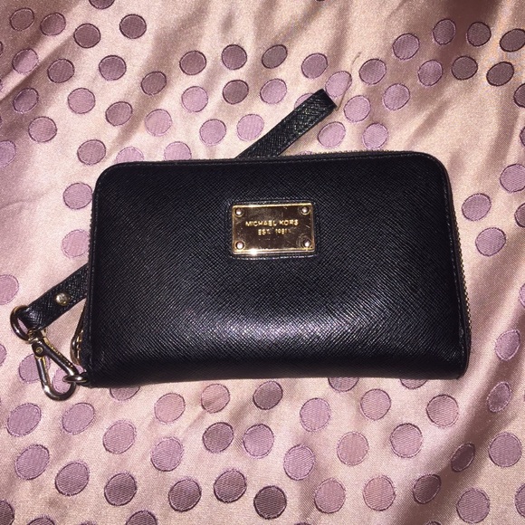 Michael Kors wallet