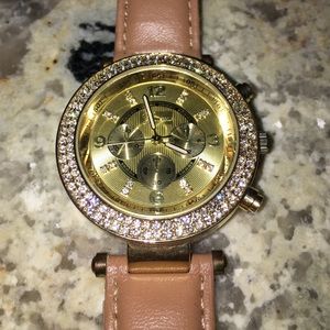 TAN/GOLD WATCH