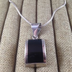 Sterling Silver Genuine Black Onyx Pendant & Chain