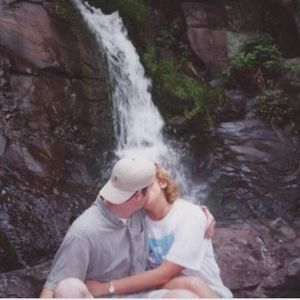 Meet your Posher, Claire