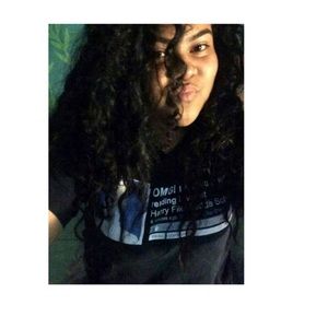 Meet your Posher, Natalie