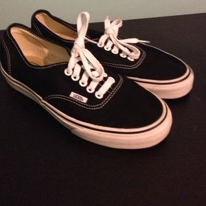 Black Vans