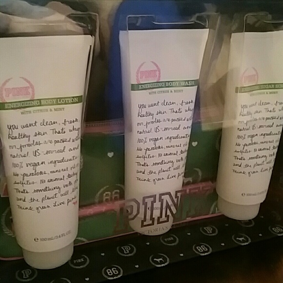 PINK Victoria's Secret Other - Pink body and pencil case gift set