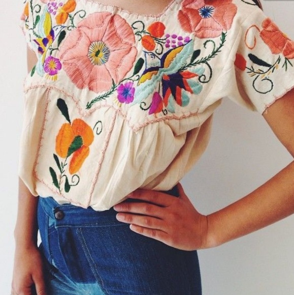 Meet your Posher, Jenn - Picture 2 of 4