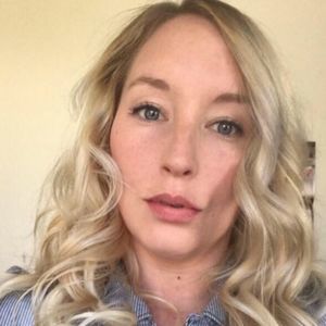 Meet your Posher, Abi