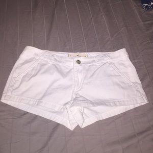White Hollister shorts