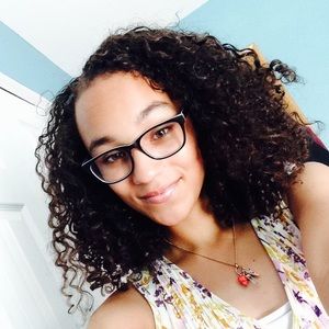 Meet your Posher, Skylar