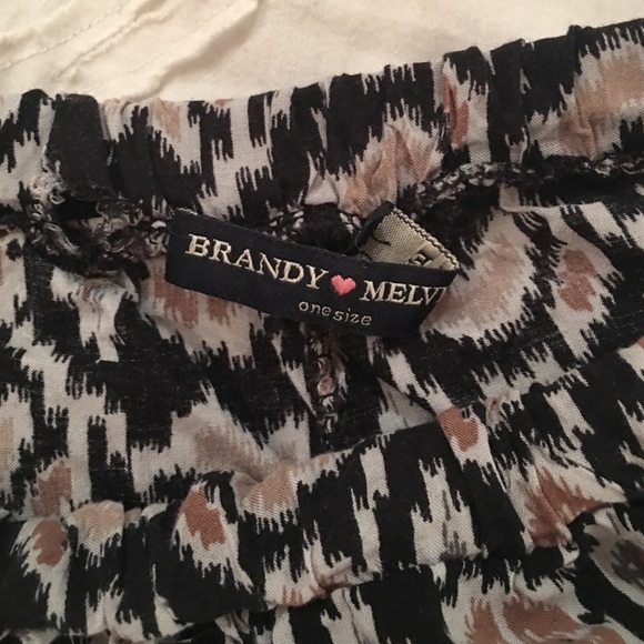 Ikat print shorts - Picture 2 of 2