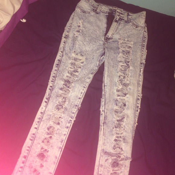 Ripped to the ankle jeans