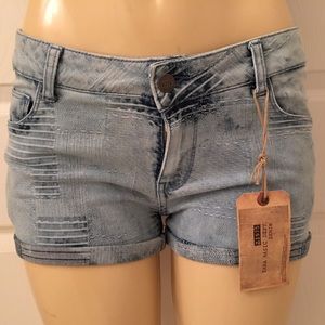 Zara Stretch Jean Shorts💞💋Very Cute💋💞
