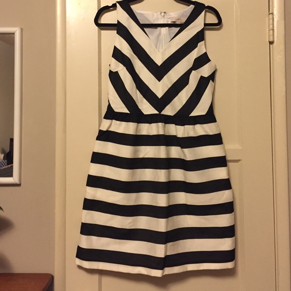 Loft chevron pattern dress - Picture 3 of 3