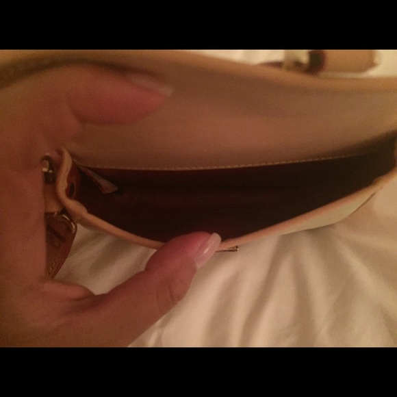 Dooney & Bourke Green Signature Canvas Wristlet - Picture 4 of 4