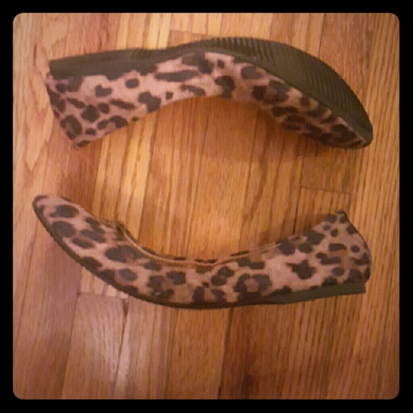 Animal print flats 7.5