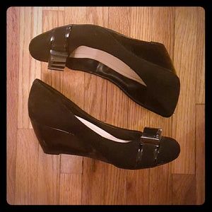 BCBGeneration black wedge 7.5