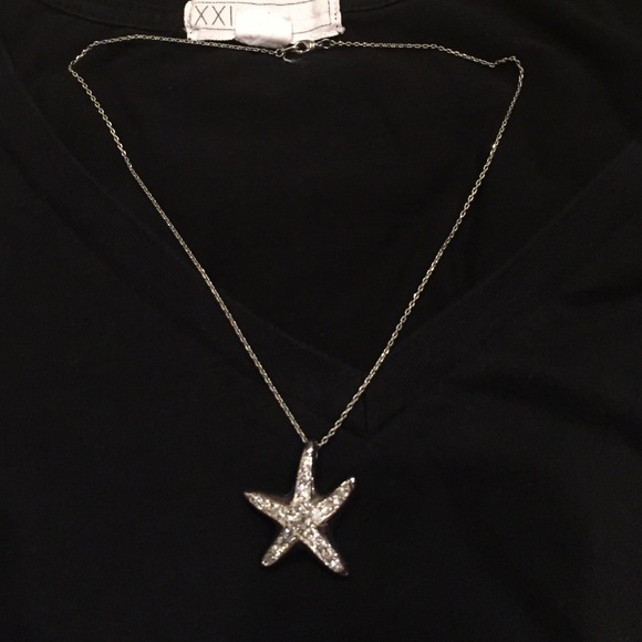 Starfish necklace