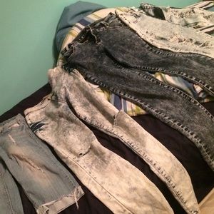 EXCLUSIVE JEAN BUNDLE!