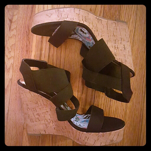 New madden girl wedge 7.5