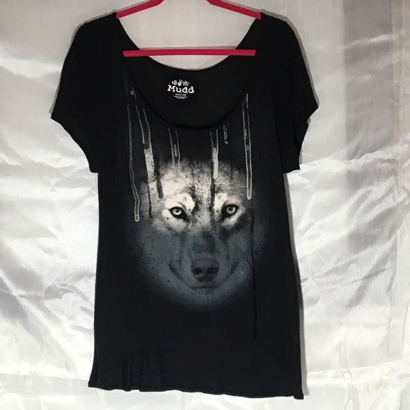 Mudd Hi Lo printed shirt size M