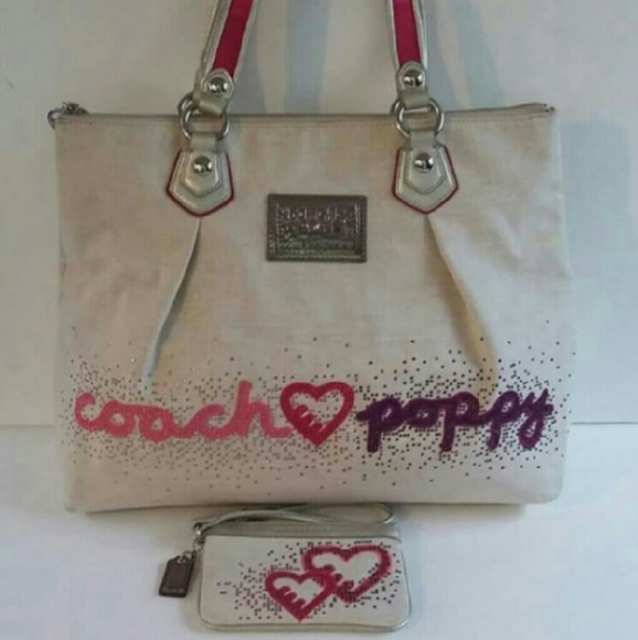 Coach Poppy purse and matching wristlet
