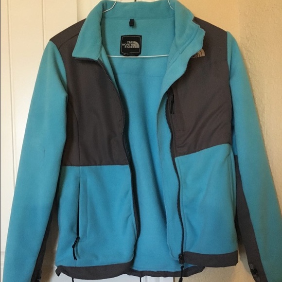 size small northface jacket.