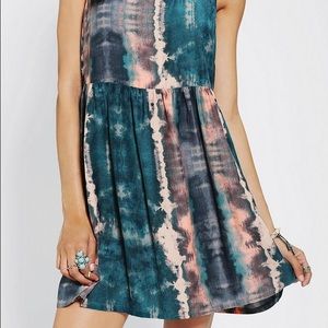 Ecoté babydoll style dress with acid wash print