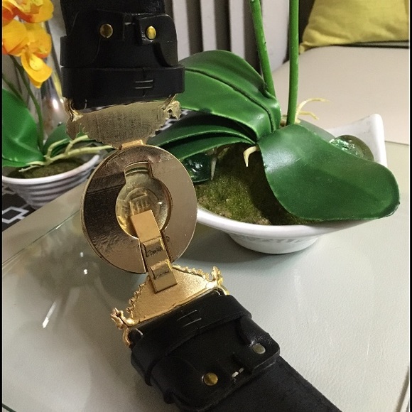 Black antique bels main image 3