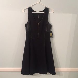 Jessica Simpson Dresses & Skirts - NWT Jessica Simpson fit and flare dress Jessica Simpson Dresses & Skirts - NWT Jessica Simpson fit and flare dress