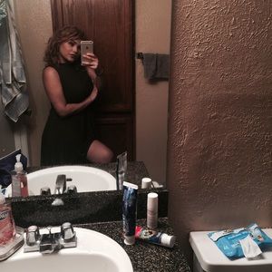 Meet your Posher, Tina