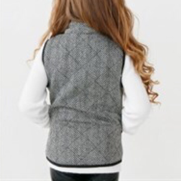 Herringbone black vest - Picture 2 of 4
