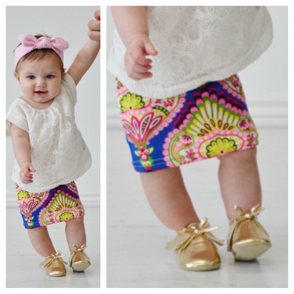 Bright paisley skirt