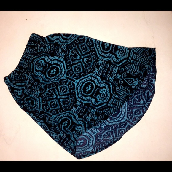 Tribal Print Shorts - Picture 2 of 3