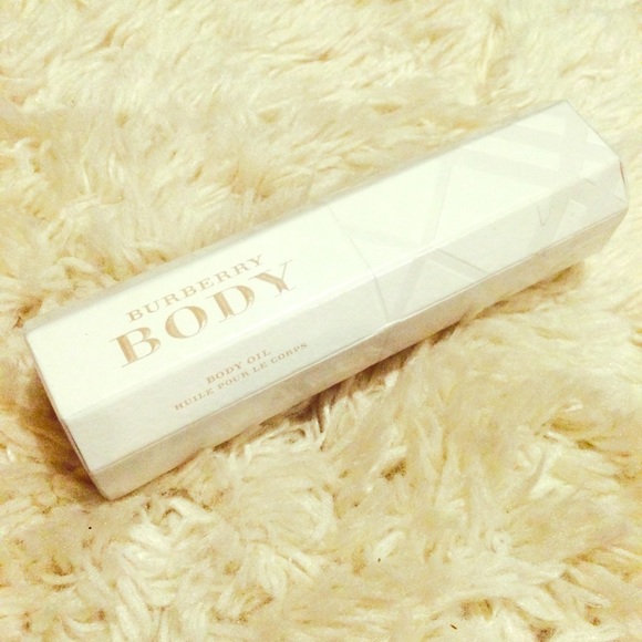 Burberry Body Oil