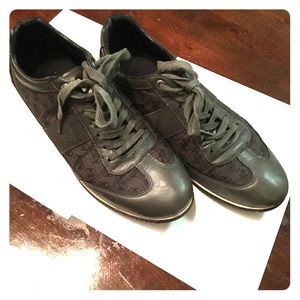 Guess Shoes - 10.5 US - Dark Gray