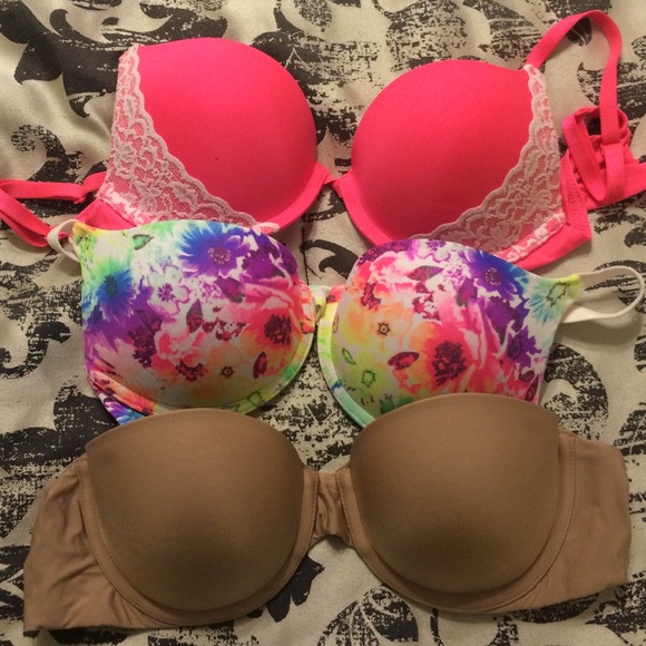 Victoria's Secret and VS PINK bra bundle