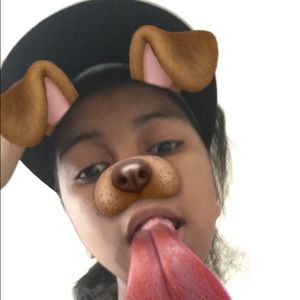 Meet your Posher, Makayla