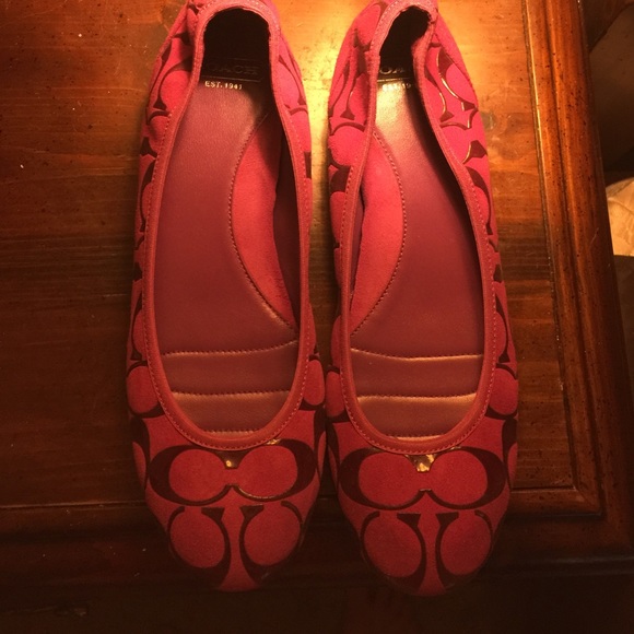 Authentic Coach Flats size 8