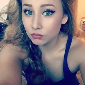 Meet your Posher, Savannah